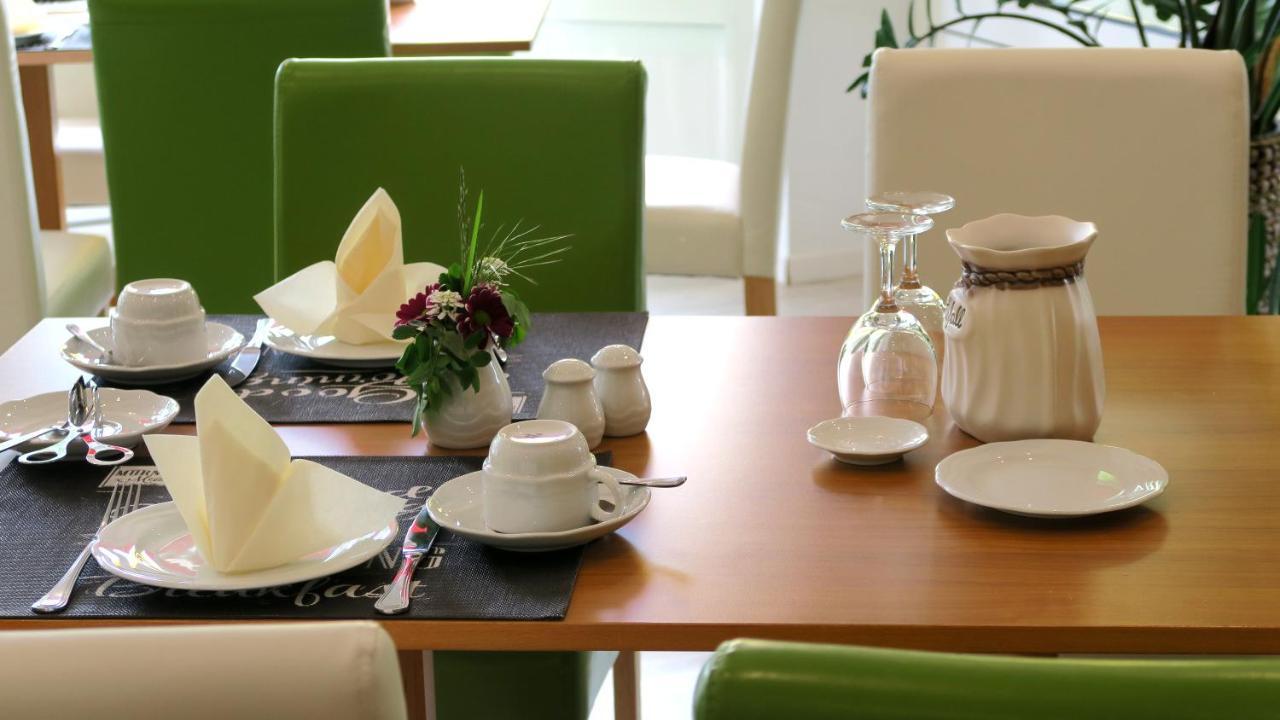 באד סארואו Hotel "Am Werl" מראה חיצוני תמונה