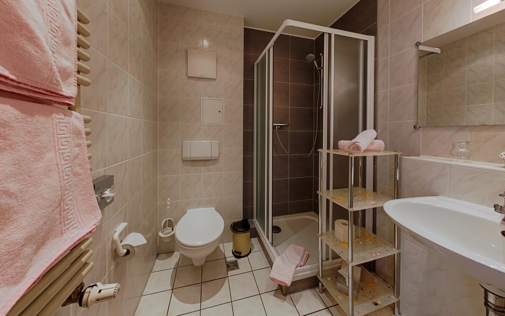 באד סארואו Hotel "Am Werl" מראה חיצוני תמונה